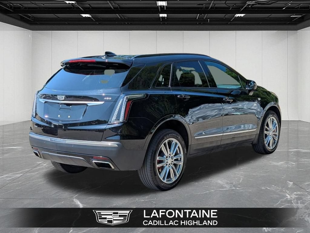 2024 Cadillac XT5 Sport