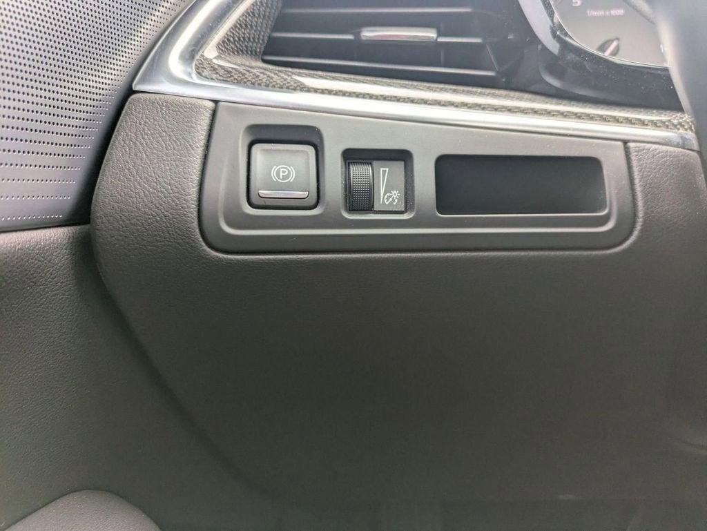 2024 Cadillac XT5 Sport