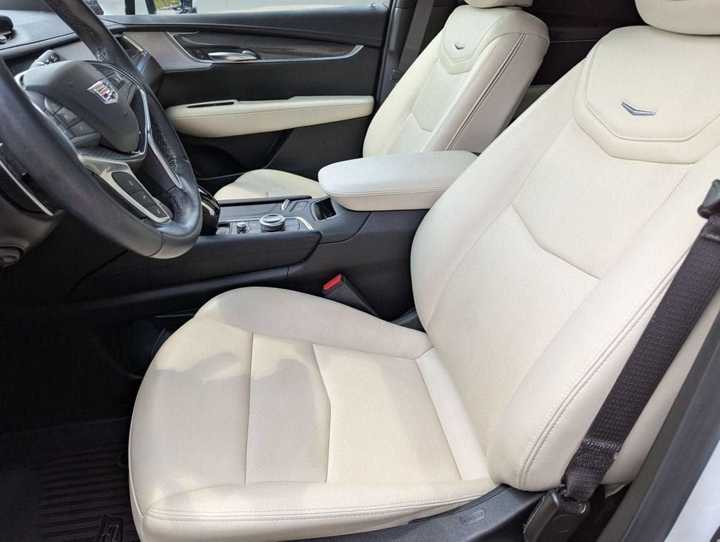 2024 Cadillac XT5 Sport