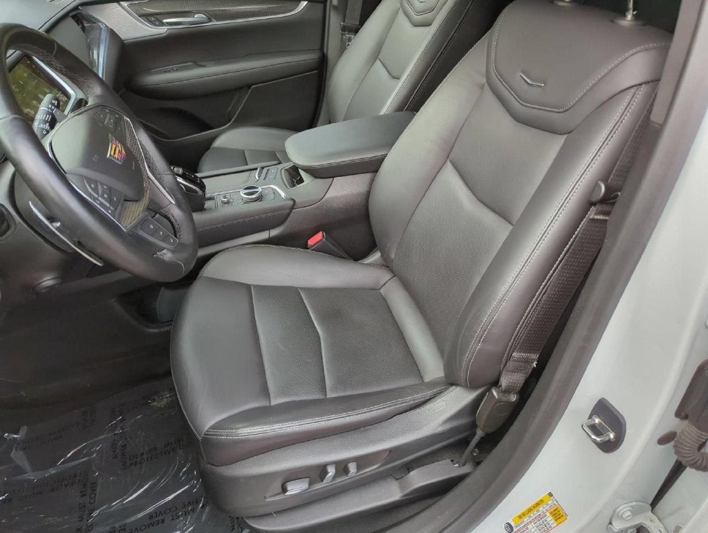 2024 Cadillac XT5 Sport