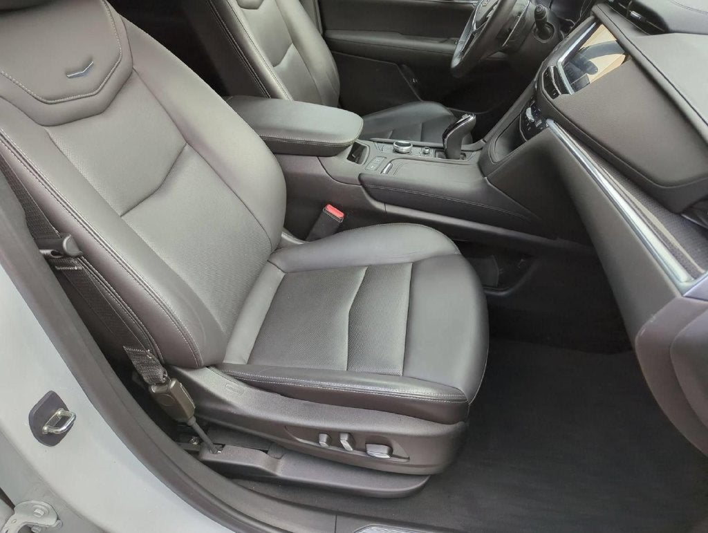 2024 Cadillac XT5 Sport