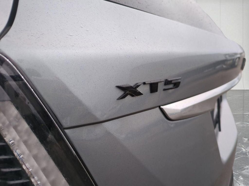 2023 Cadillac XT5 Sport
