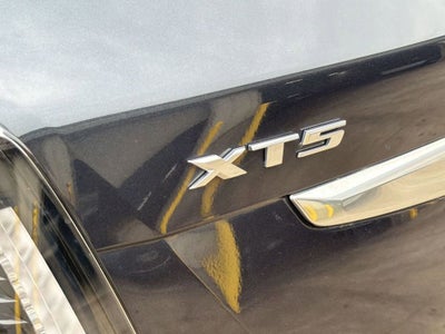 2023 Cadillac XT5 Sport