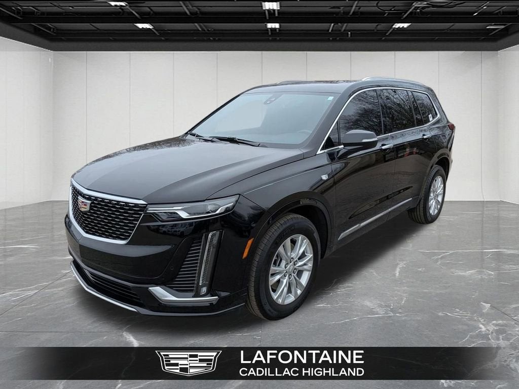 2025 Cadillac XT6 Luxury