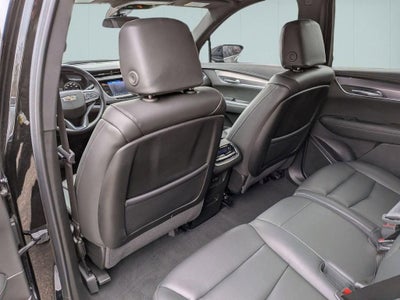 2025 Cadillac XT6 Luxury