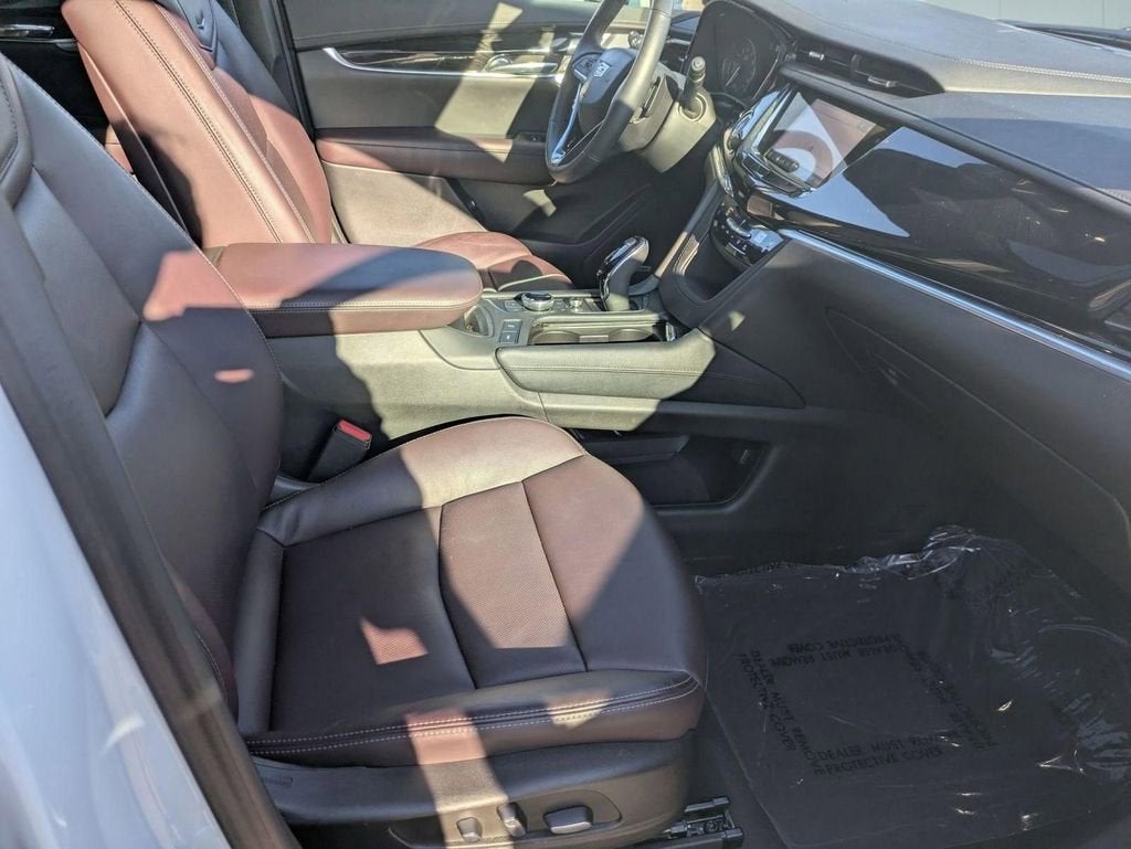 2023 Cadillac XT6 Premium Luxury