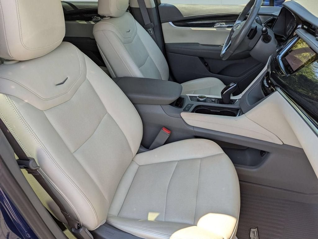 2023 Cadillac XT6 AWD Premium Luxury