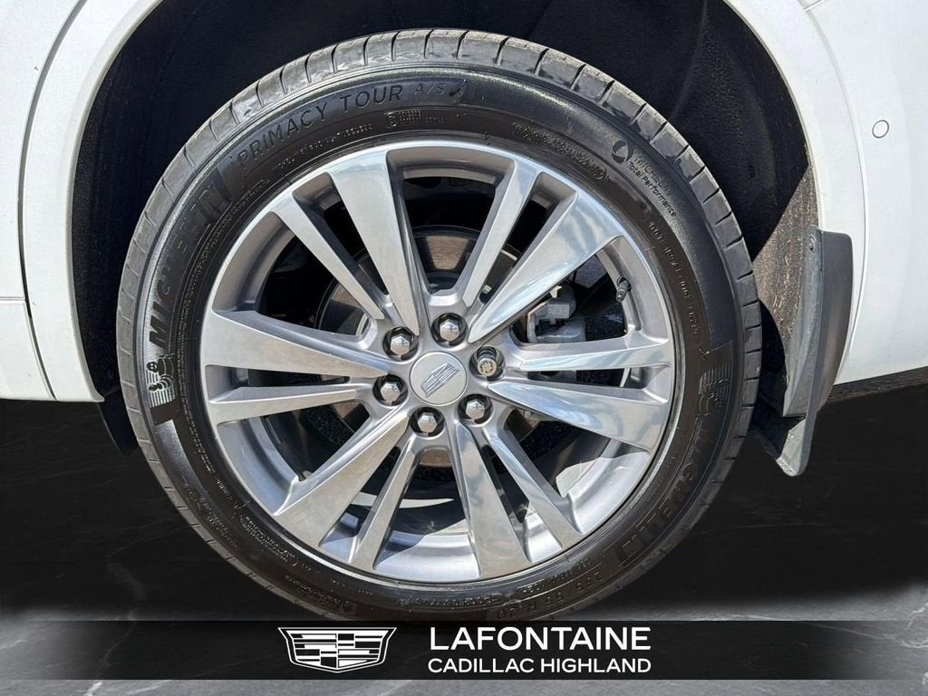 2024 Cadillac XT6 Premium Luxury