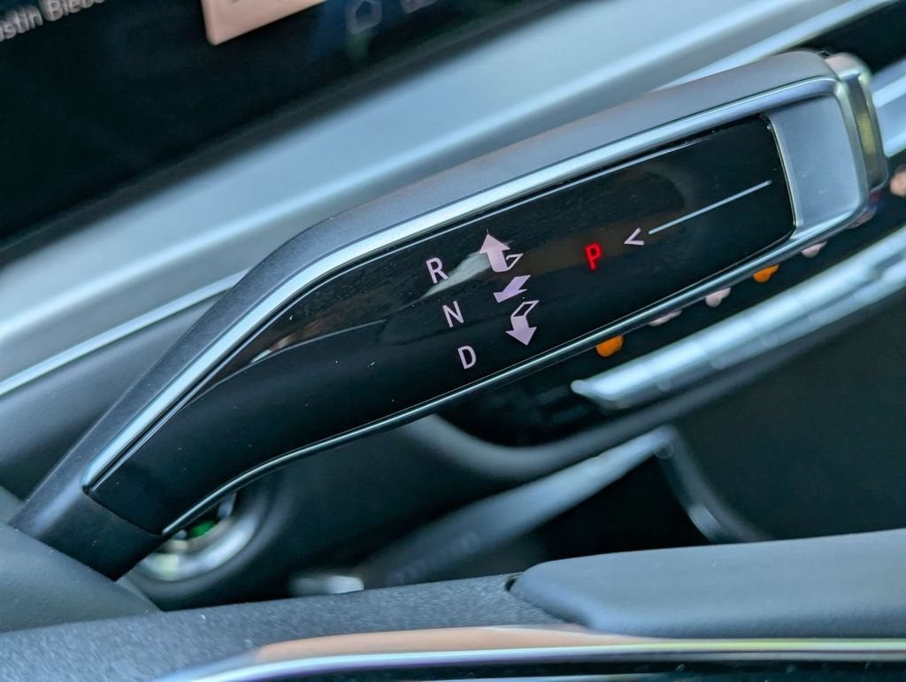 2023 Cadillac LYRIQ Luxury