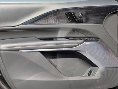 2023 Cadillac LYRIQ Luxury