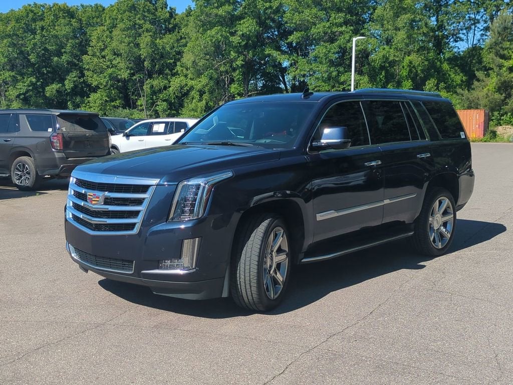 2020 Cadillac Escalade Luxury