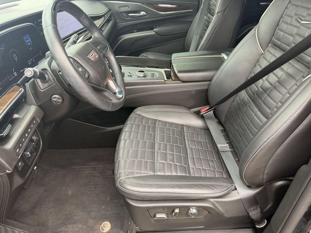 2023 Cadillac Escalade Sport Platinum