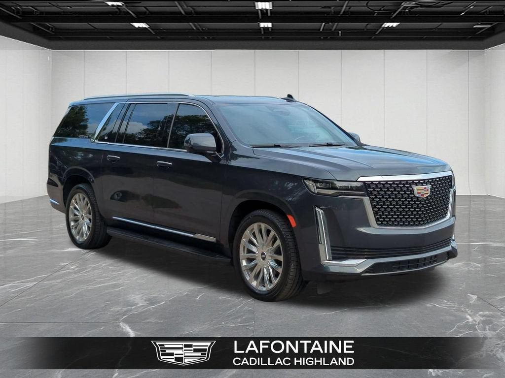 2022 Cadillac Escalade ESV Premium Luxury