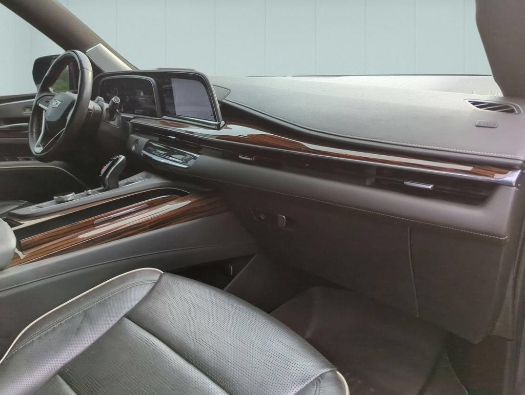 2022 Cadillac Escalade ESV Premium Luxury