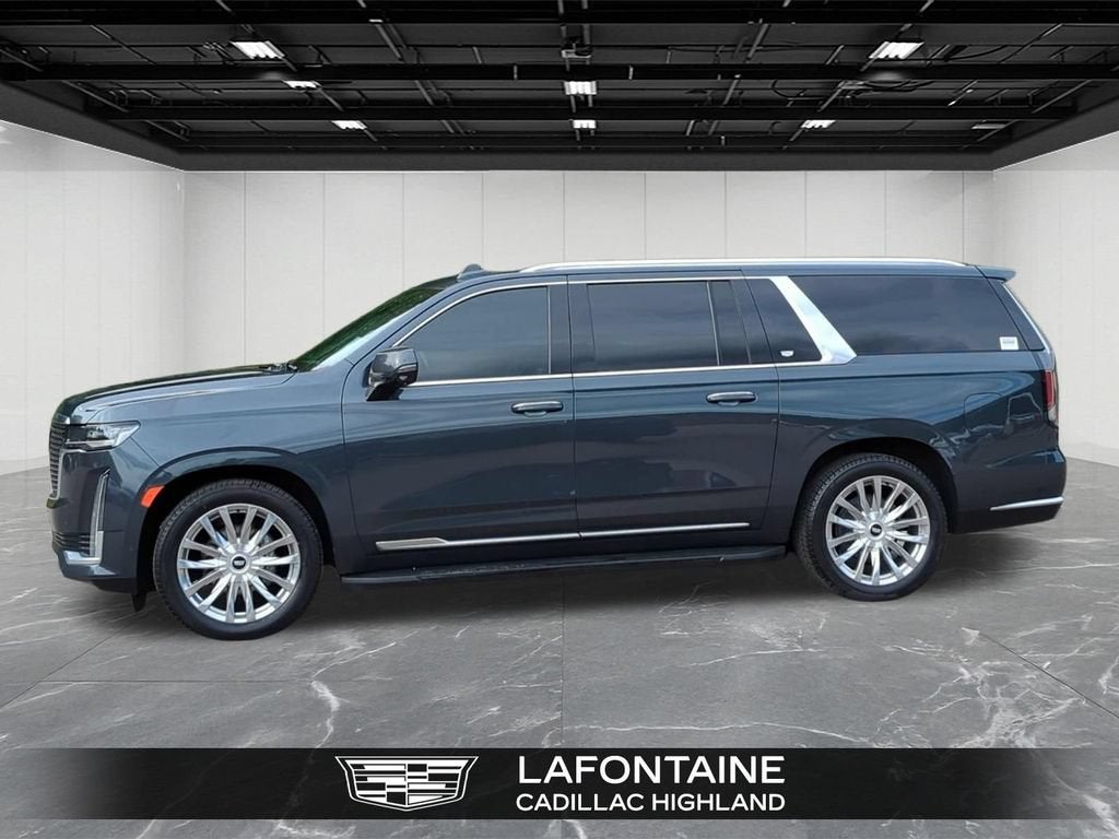 2022 Cadillac Escalade ESV Premium Luxury