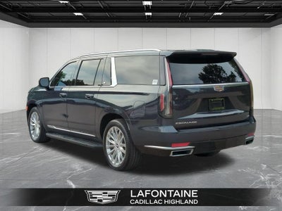 2022 Cadillac Escalade ESV Premium Luxury