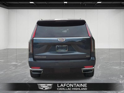 2022 Cadillac Escalade ESV Premium Luxury