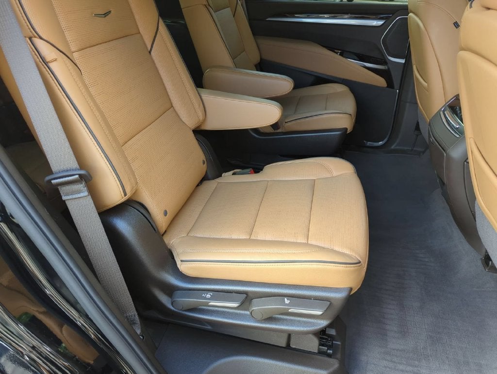 2025 Cadillac Escalade Premium Luxury