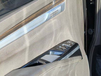 2025 Cadillac Escalade Premium Luxury