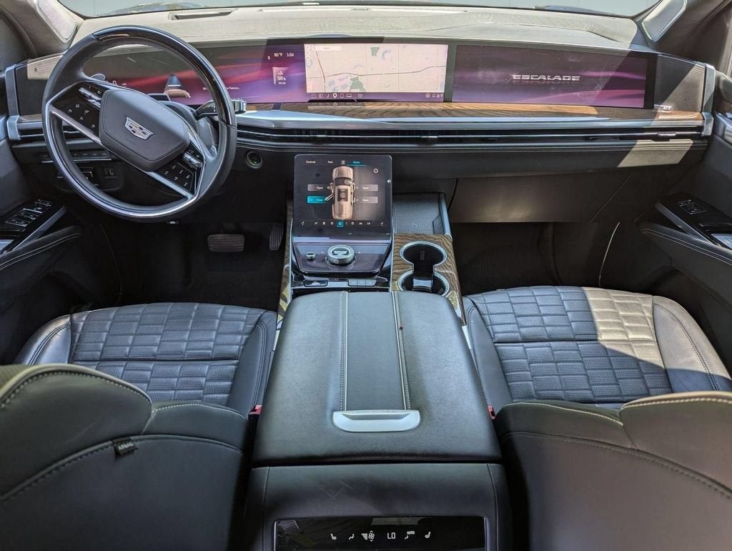 2025 Cadillac Escalade Sport Platinum