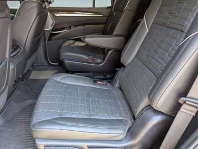 2025 Cadillac Escalade Sport Platinum