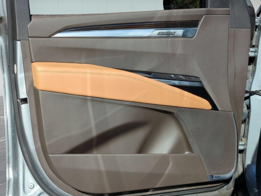 2025 Cadillac Escalade ESV Premium Luxury