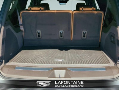 2025 Cadillac Escalade ESV Premium Luxury
