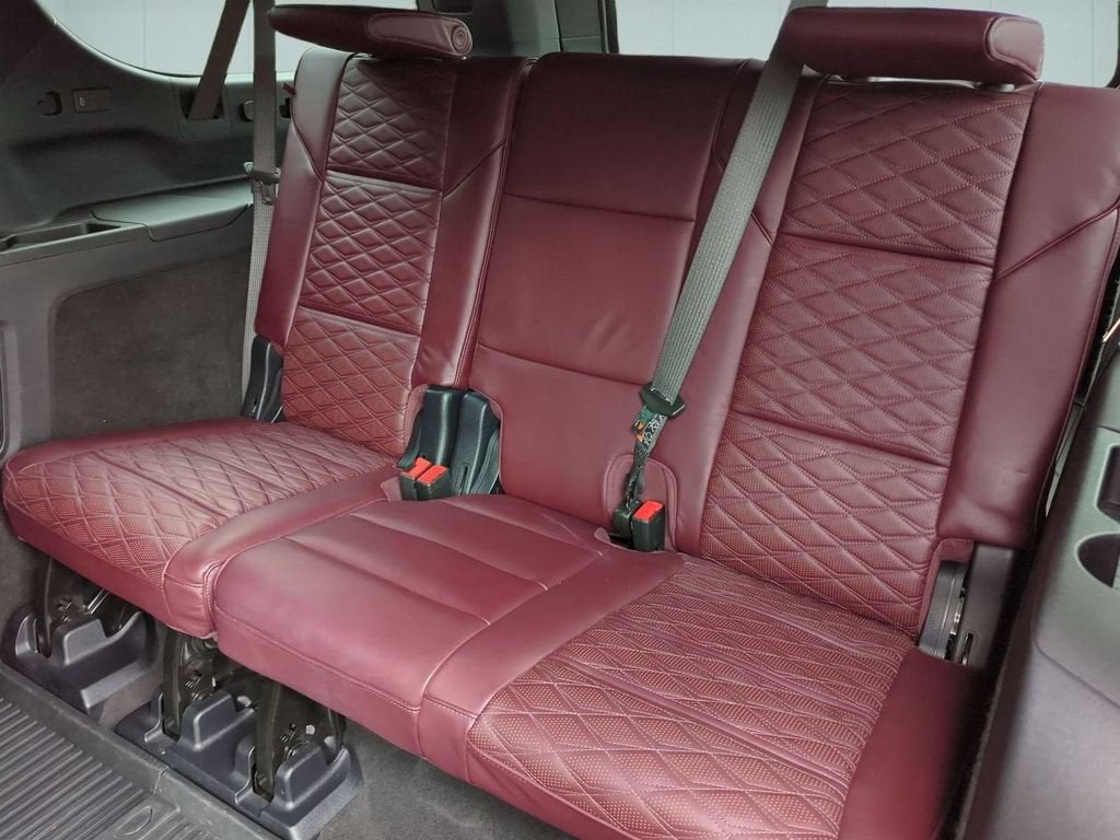 2025 Cadillac Escalade ESV Premium Luxury