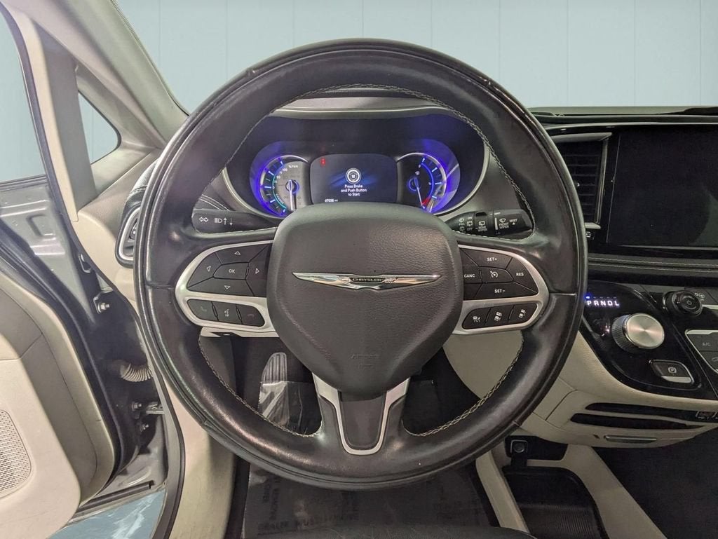 2022 Chrysler Pacifica Hybrid Touring L