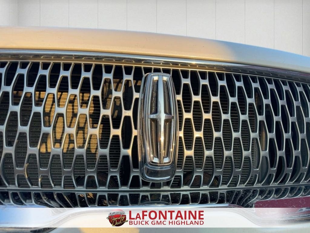 2019 Lincoln Nautilus Black Label