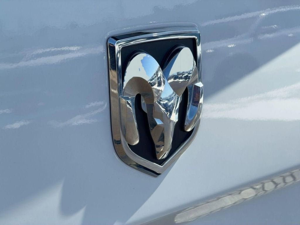 2018 RAM 3500 Tradesman Regular Cab 4x4 8' Box