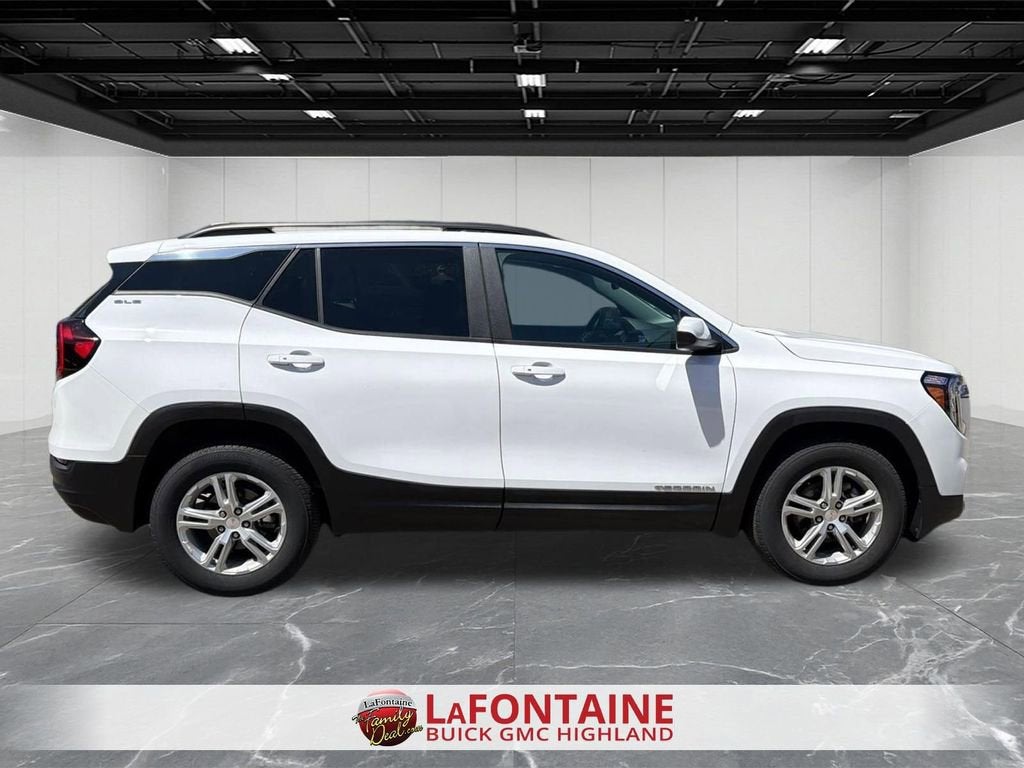 2023 GMC Terrain SLE