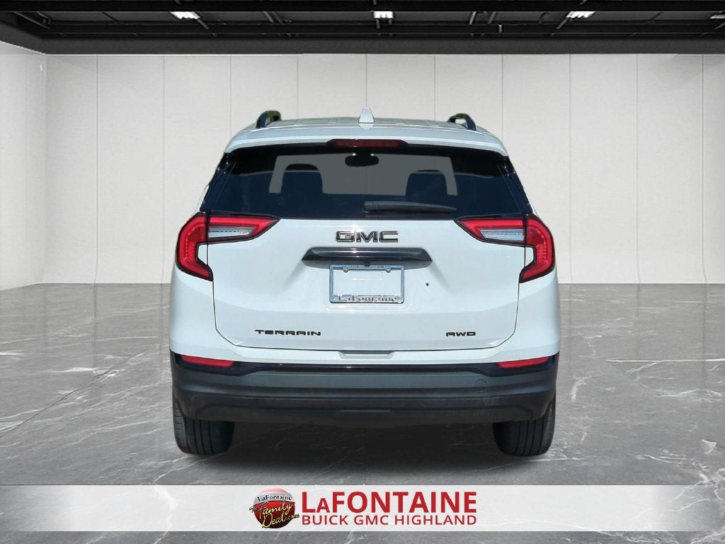 2024 GMC Terrain SLE