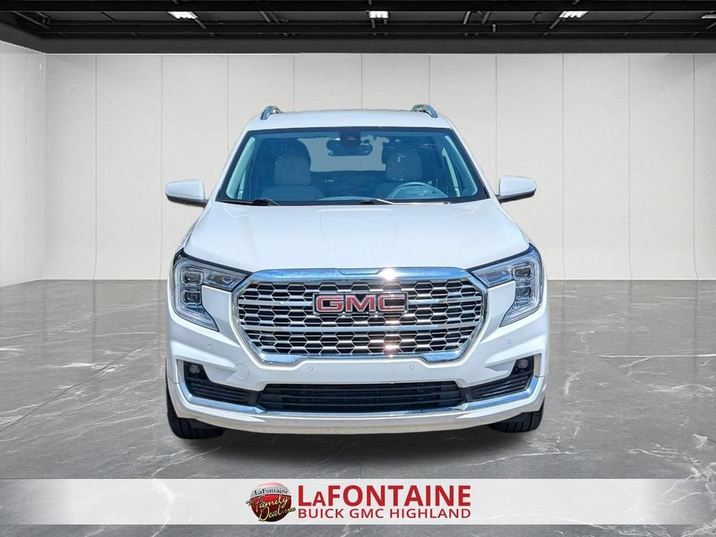 2023 GMC Terrain Denali