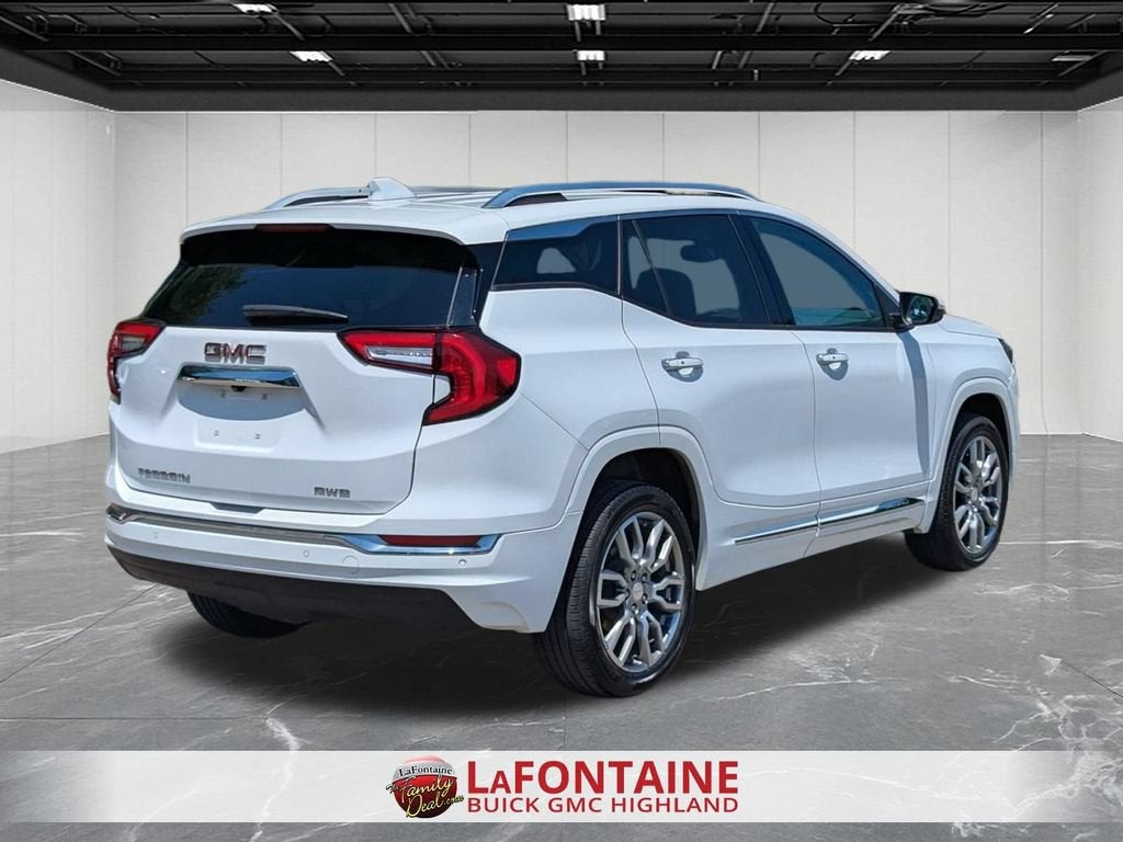 2023 GMC Terrain Denali