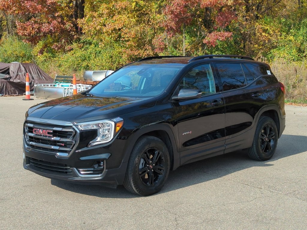 2024 GMC Terrain AT4