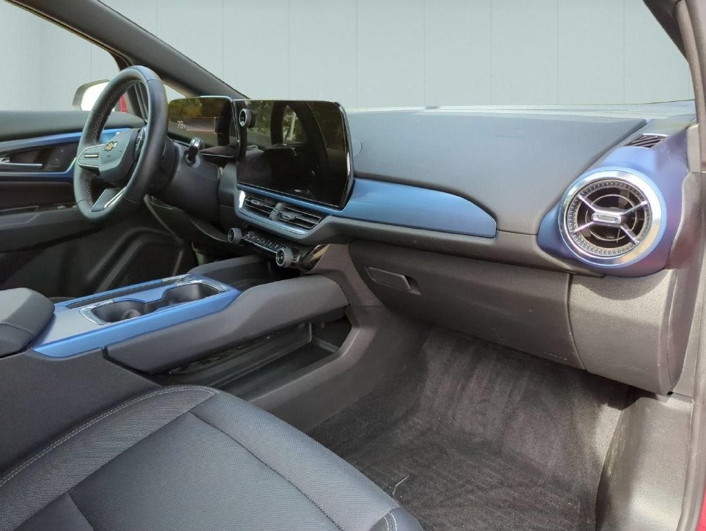2024 Chevrolet Equinox EV 2LT