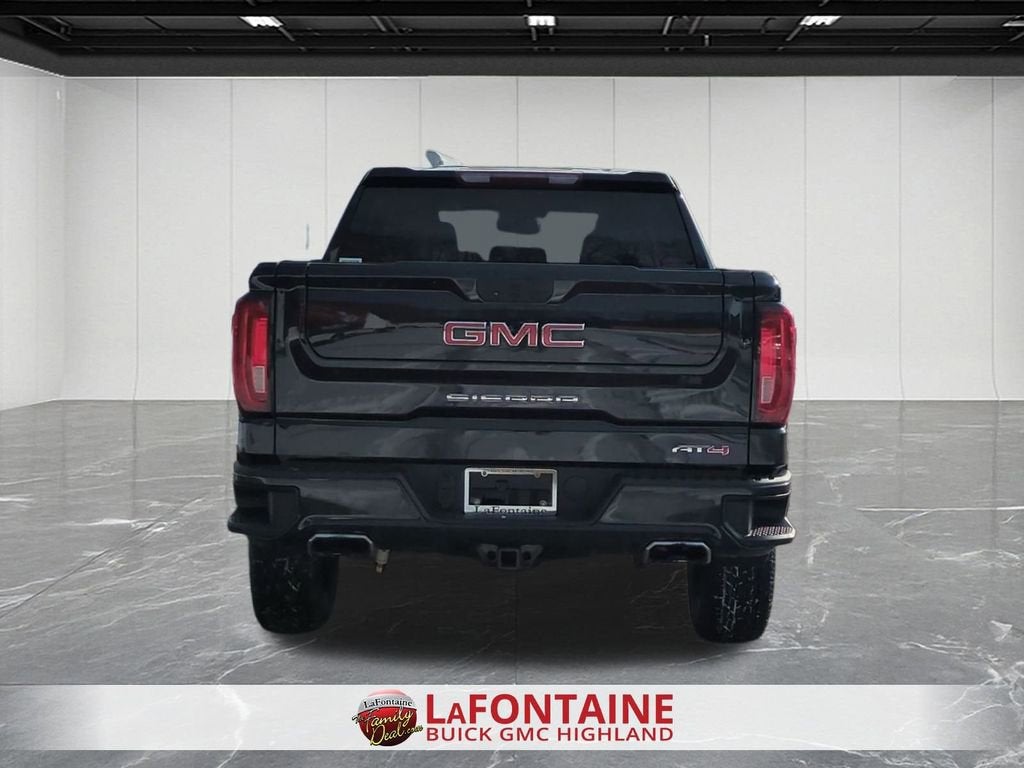 2021 GMC Sierra 1500 AT4