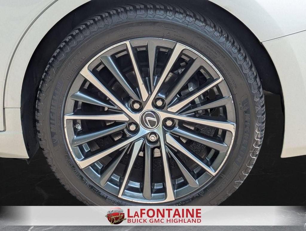 2024 Lexus ES 300h ES 300h