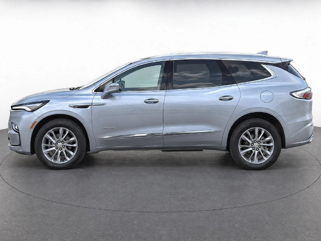 2022 Buick Enclave Avenir