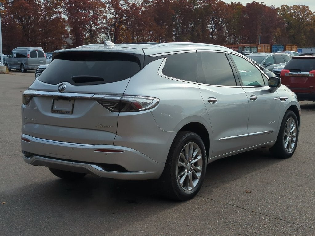 2022 Buick Enclave Avenir