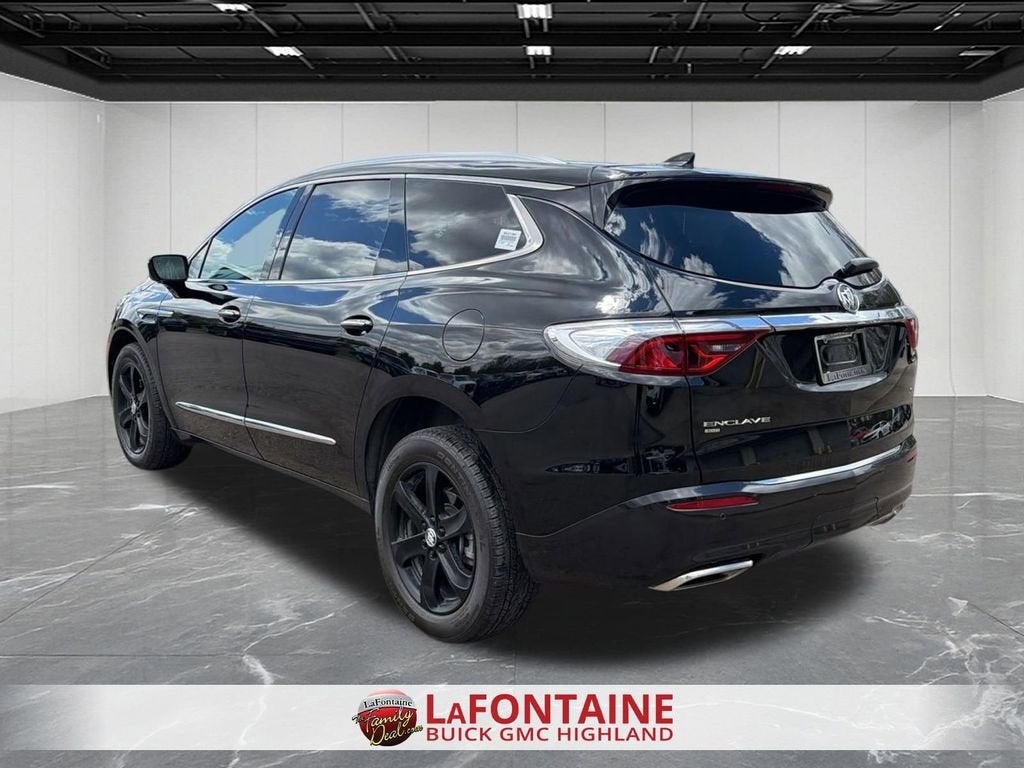 2024 Buick Enclave Essence