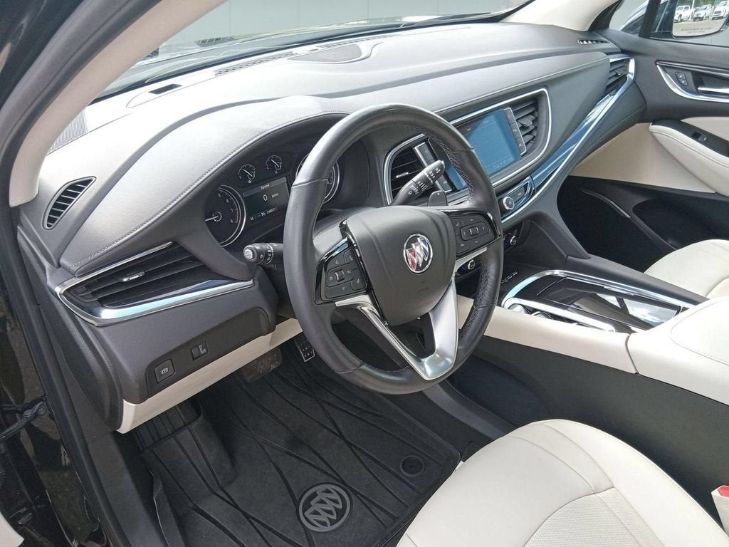2024 Buick Enclave Essence