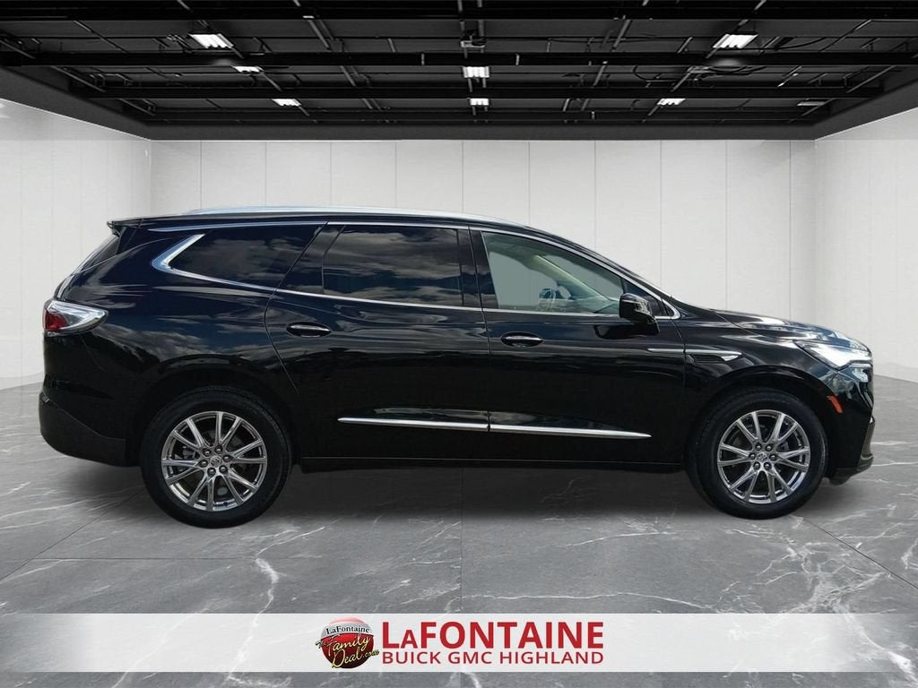 2024 Buick Enclave Essence