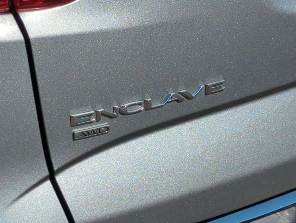 2024 Buick Enclave Essence