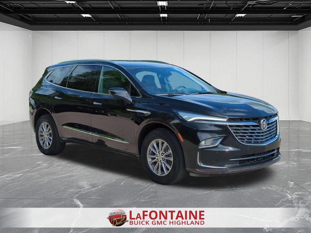 2023 Buick Enclave Essence