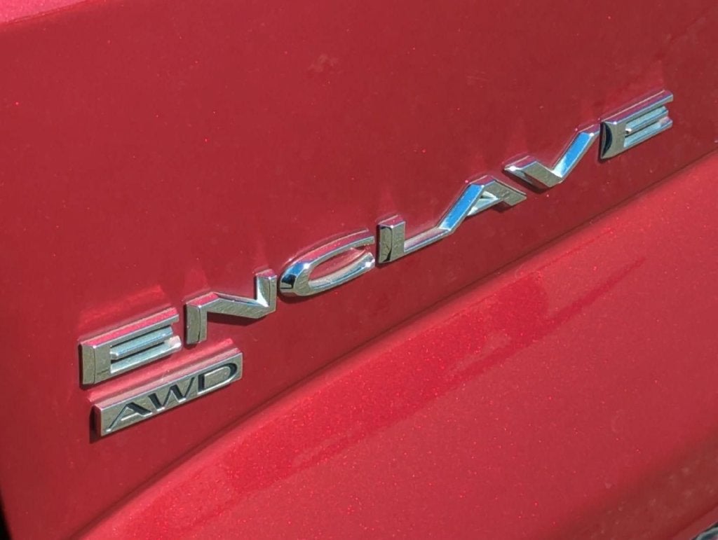 2023 Buick Enclave Essence