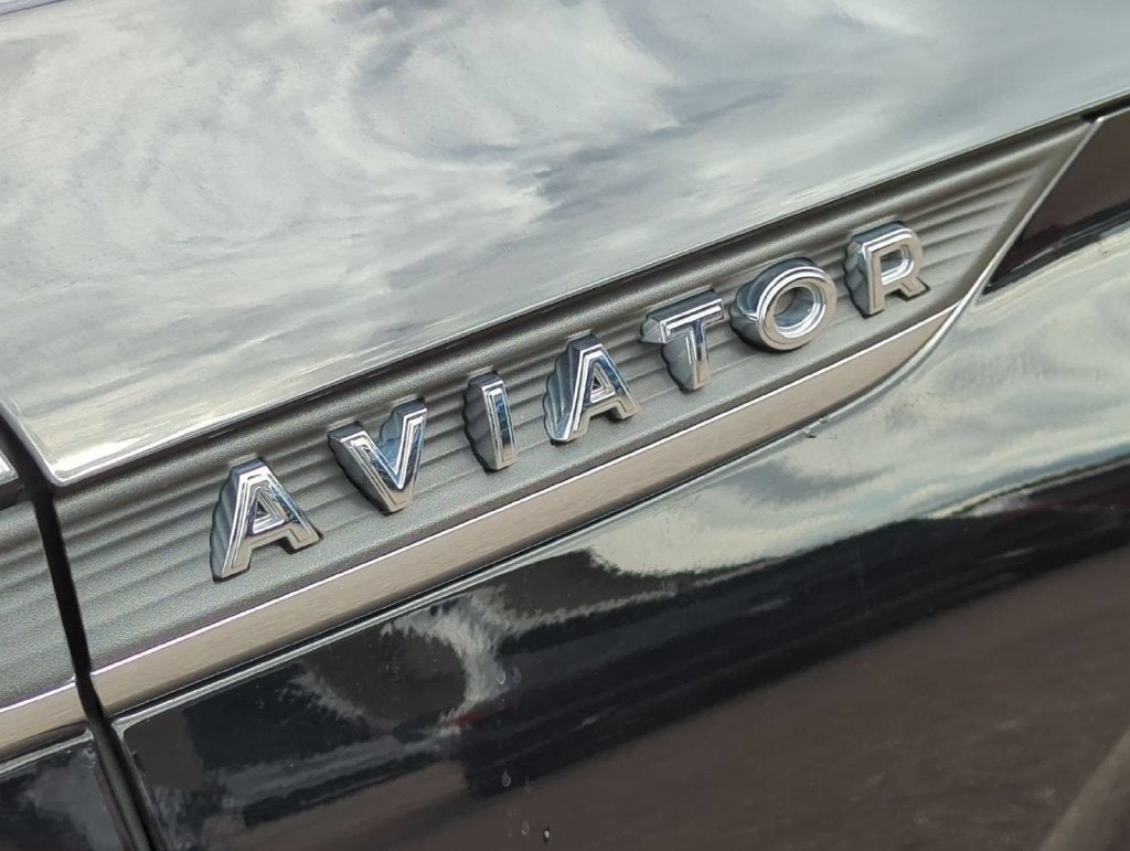 2023 Lincoln Aviator Standard