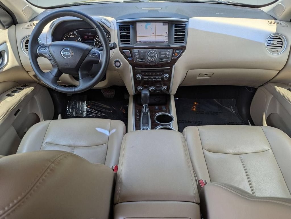 2016 Nissan Pathfinder SL
