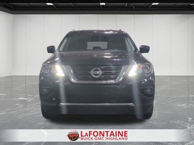 2020 Nissan Pathfinder SL